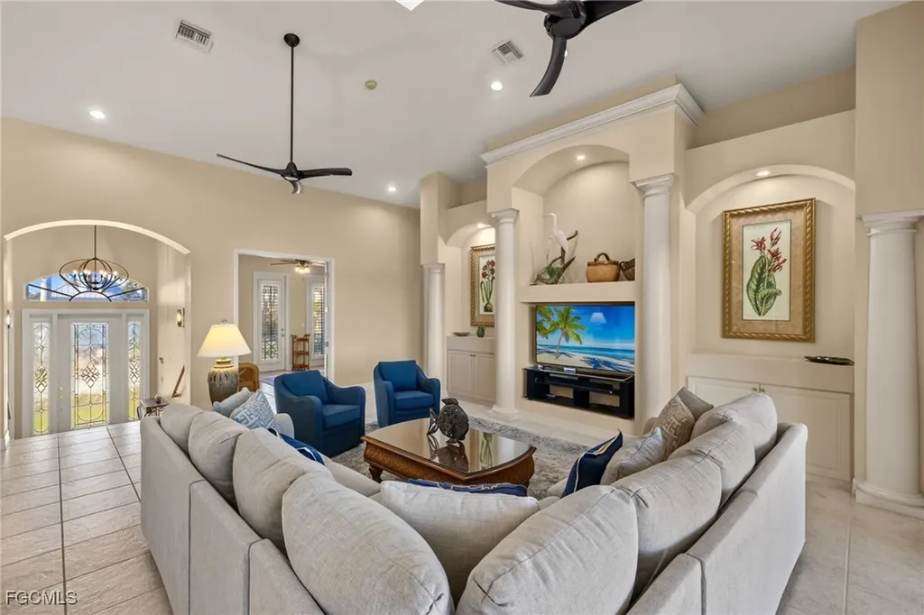 799 Birdie View Point Sanibel FL 33957