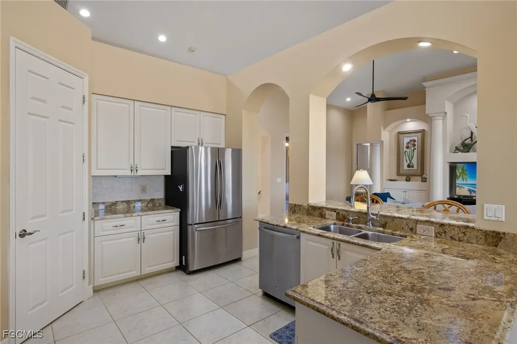 799 Birdie View Point Sanibel FL 33957