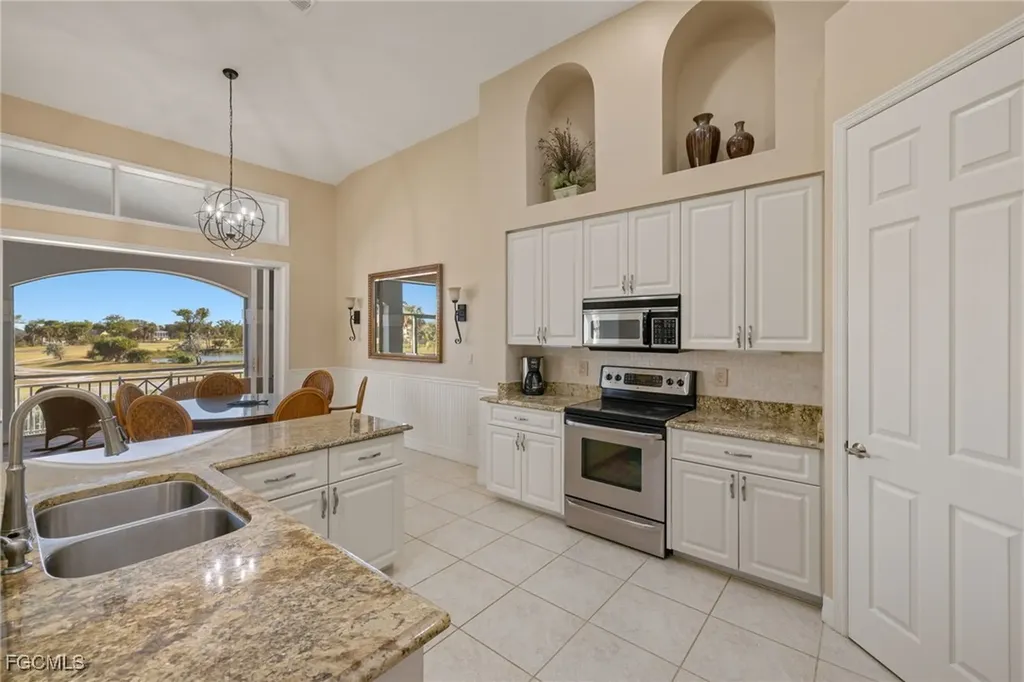 799 Birdie View Point Sanibel FL 33957