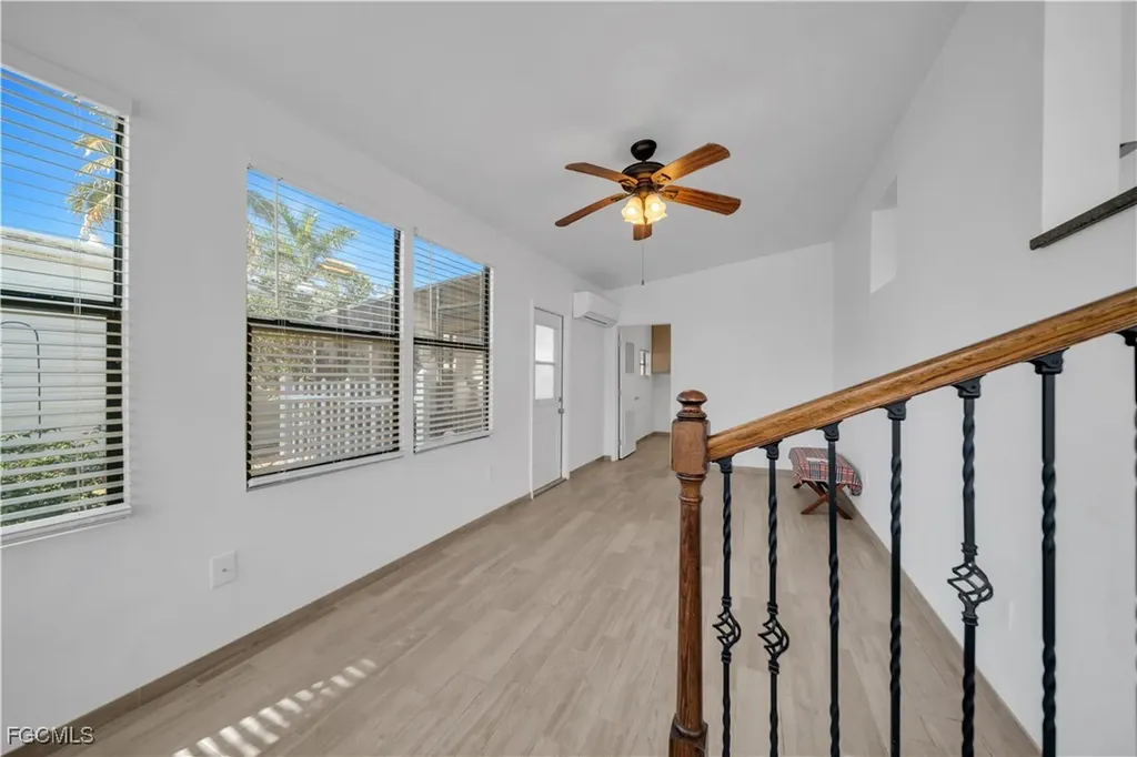 5528 Black Pug Drive Fort Myers FL 33908