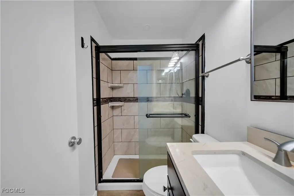 5528 Black Pug Drive Fort Myers FL 33908