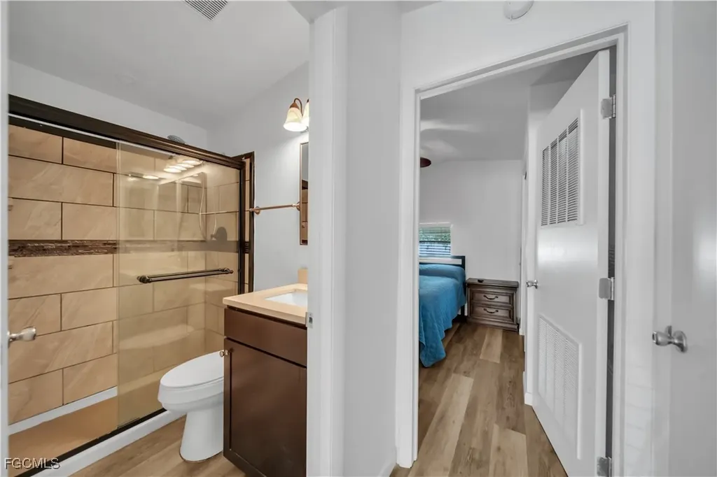 5528 Black Pug Drive Fort Myers FL 33908