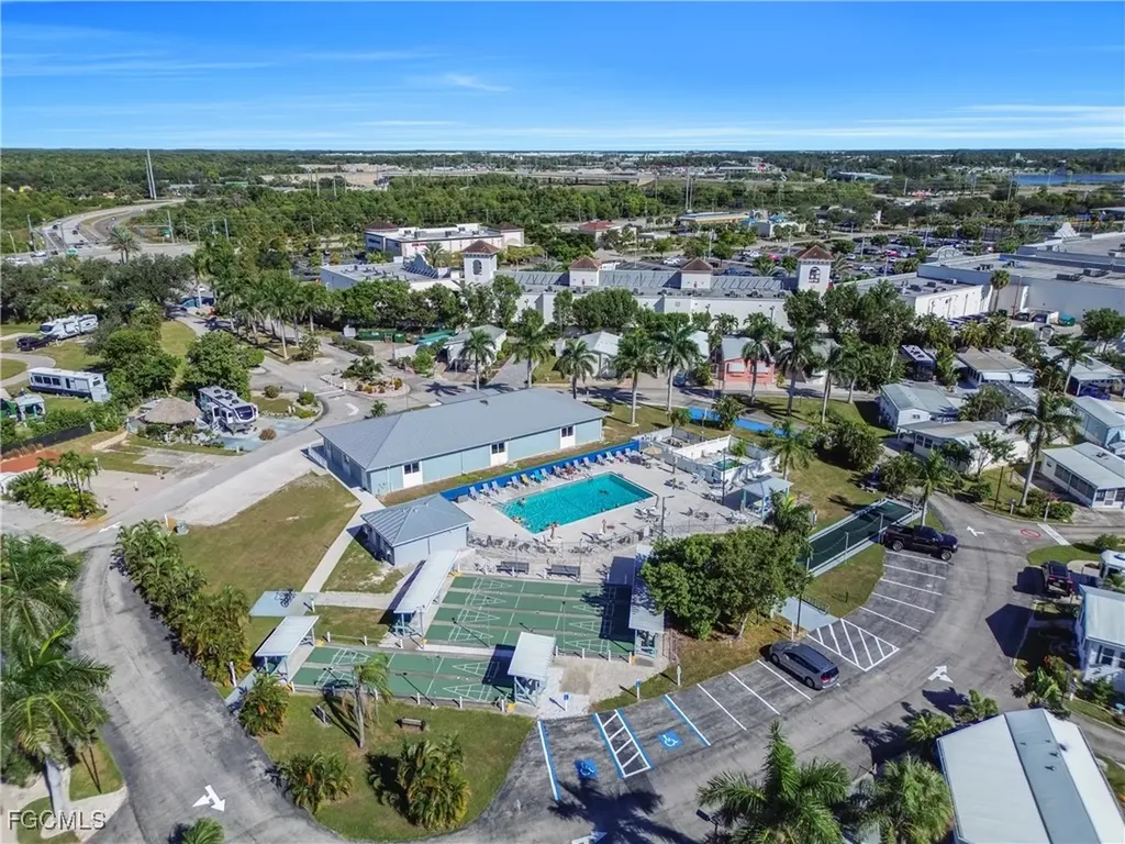 5528 Black Pug Drive Fort Myers FL 33908