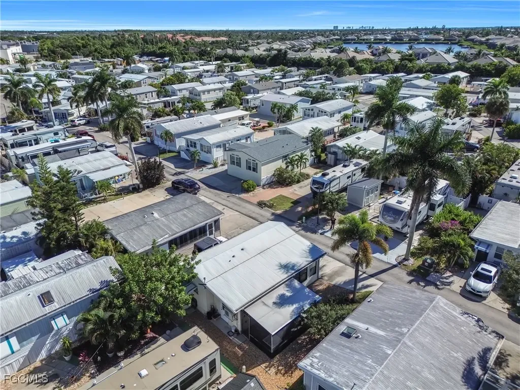 5528 Black Pug Drive Fort Myers FL 33908