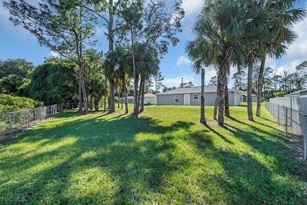 8073 Sherwood Circle Labelle FL 33935