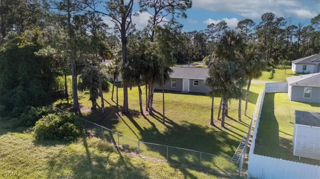 8073 Sherwood Circle Labelle FL 33935