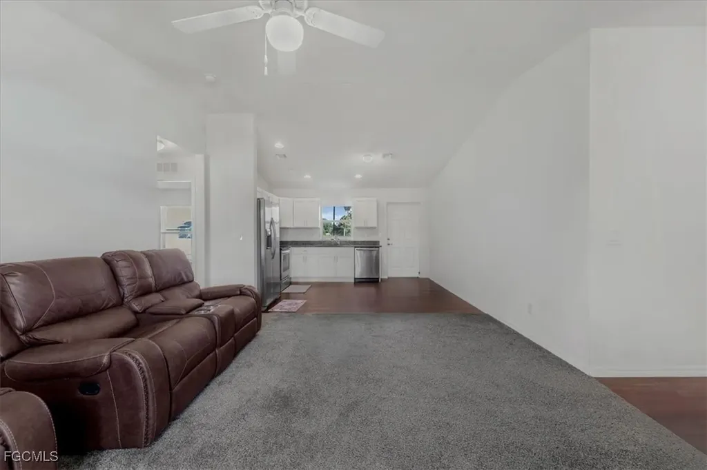 8073 Sherwood Circle Labelle FL 33935