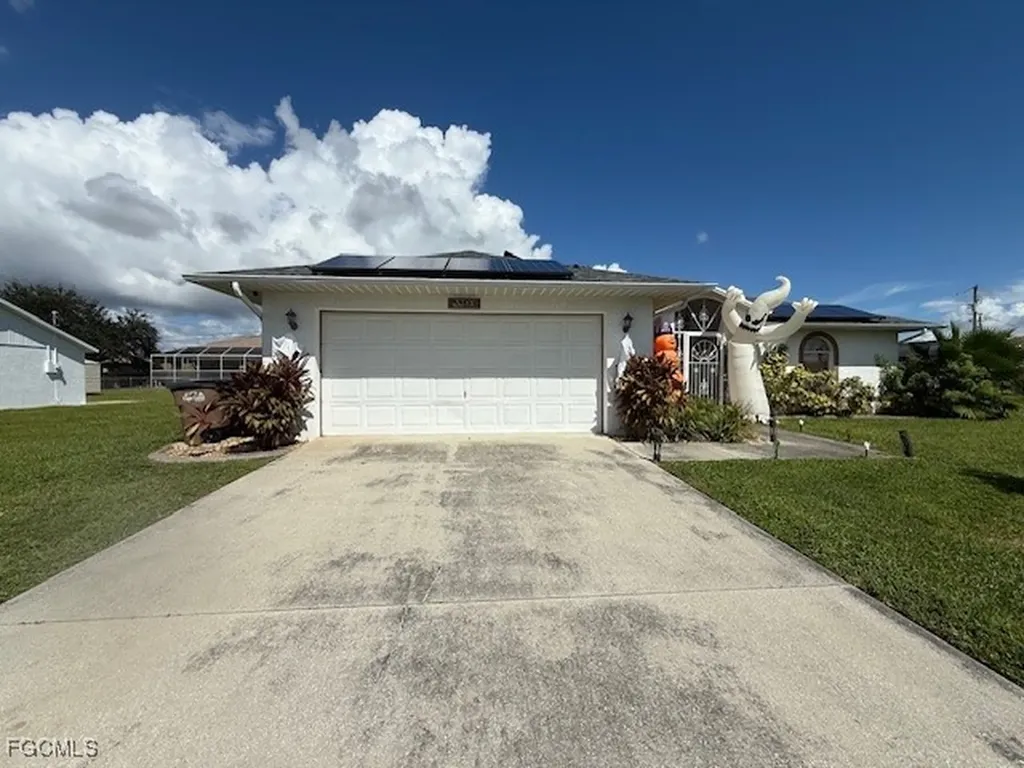 1109 SW 47th Terrace Cape Coral FL 33914