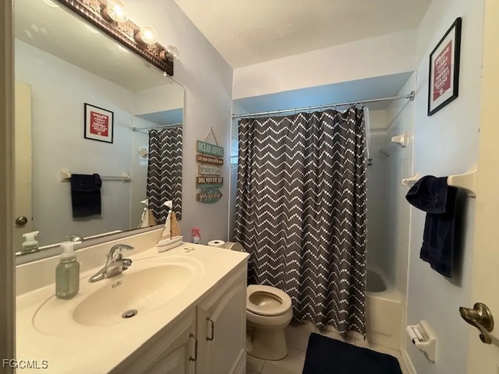 1109 SW 47th Terrace Cape Coral FL 33914
