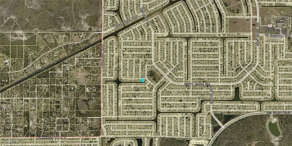 1104 NE 34th Lane Cape Coral FL 33909