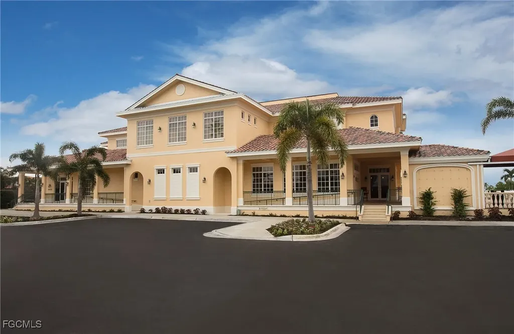 D-9 50' Boat Slip Gulf Harbour Marina Fort Myers FL 33908