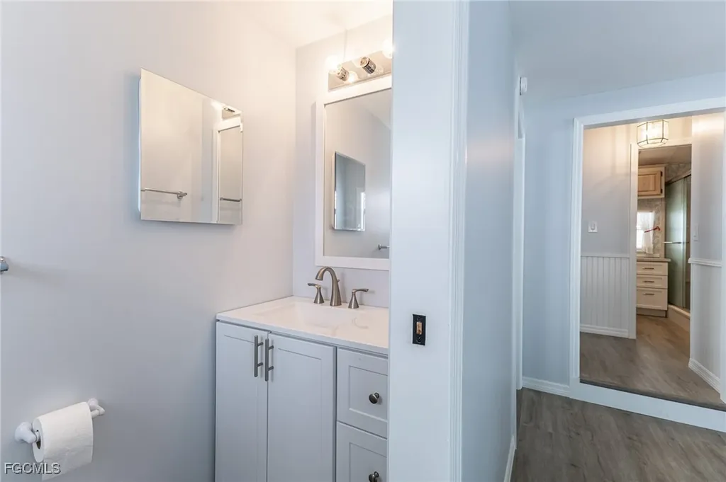 11611 Oakdale Drive Fort Myers FL 33908