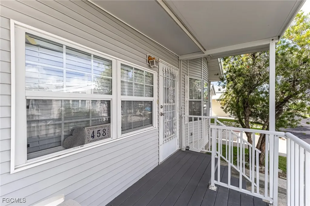 11611 Oakdale Drive Fort Myers FL 33908