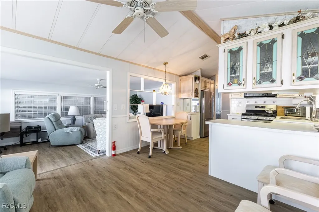 11611 Oakdale Drive Fort Myers FL 33908