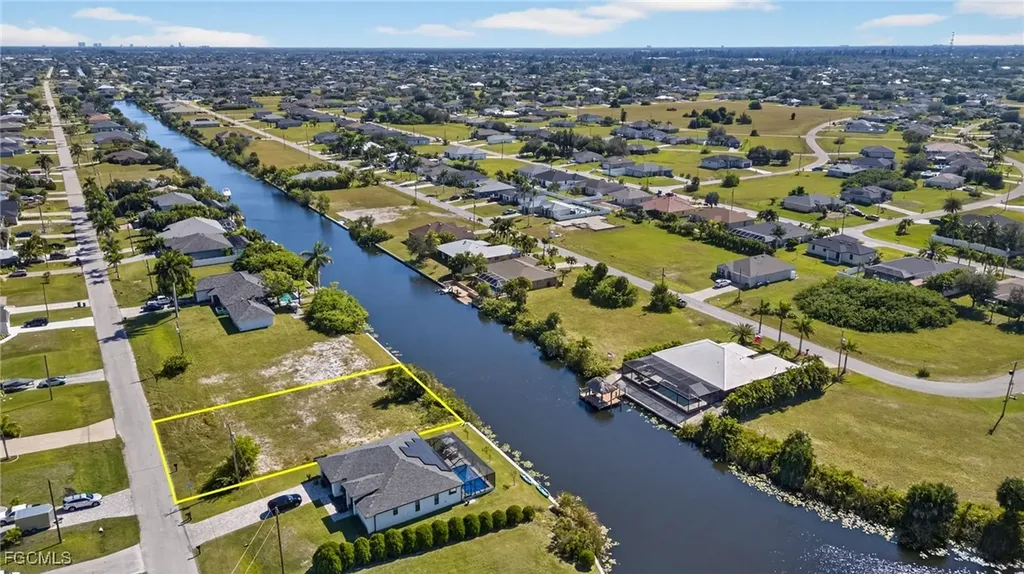 2854 NW 4th Street Cape Coral FL 33993