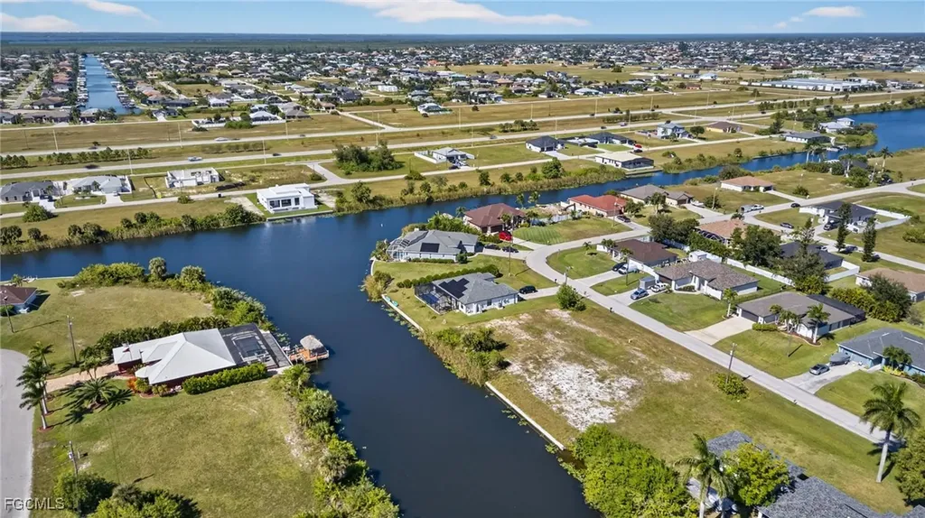 2854 NW 4th Street Cape Coral FL 33993