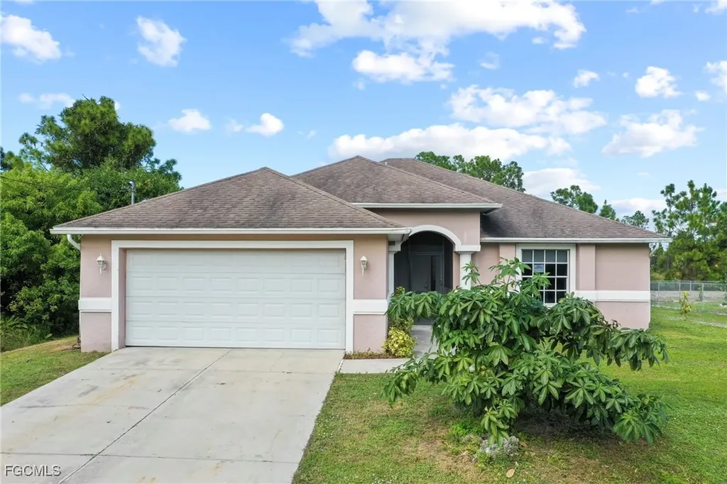 723 Newell Street E Lehigh Acres FL 33974