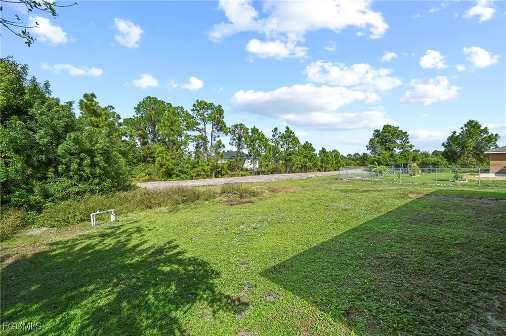 723 Newell Street E Lehigh Acres FL 33974