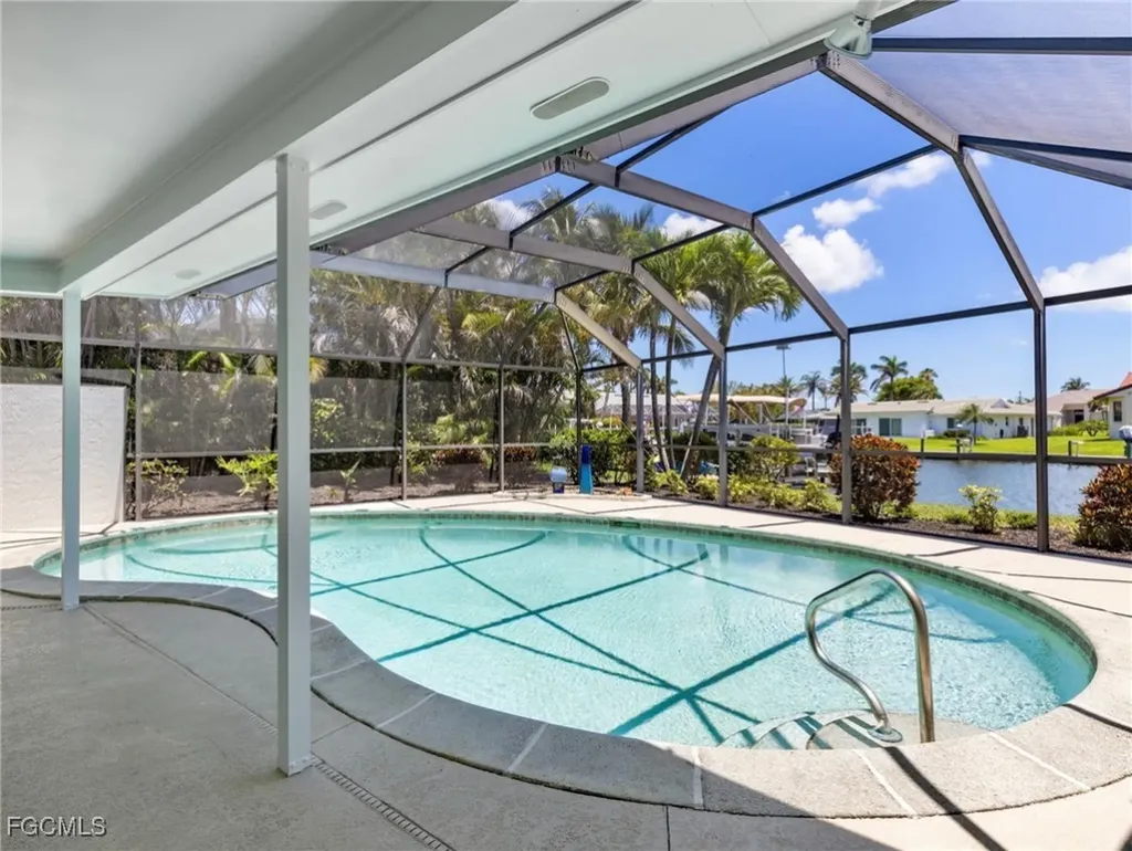 14841 David Drive Fort Myers FL 33908