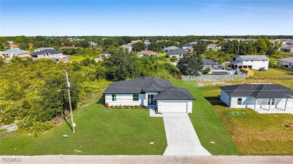 2506 30th Street SW Lehigh Acres FL 33976