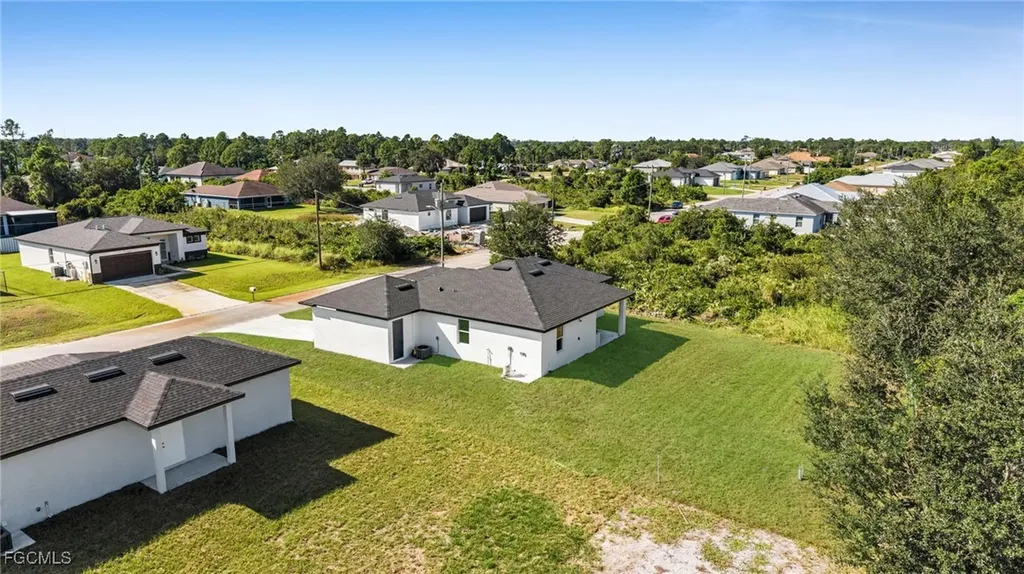 2506 30th Street SW Lehigh Acres FL 33976