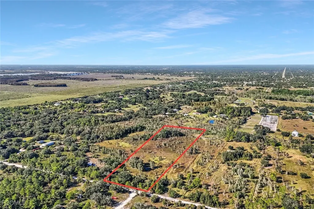 23345 Tinas Lane Fort Myers FL 33913