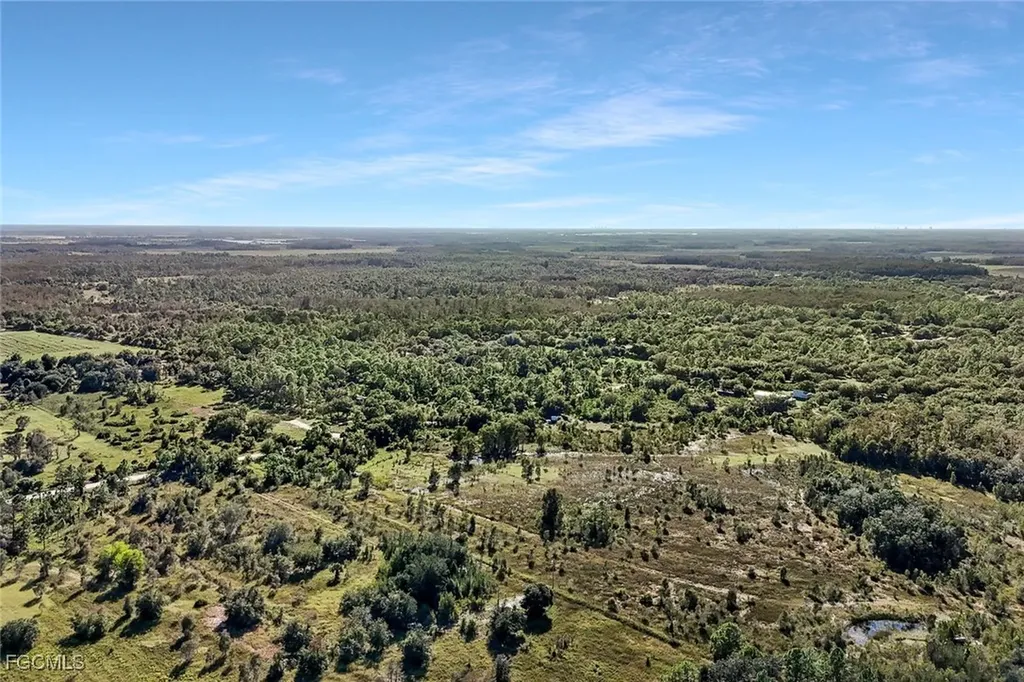 23345 Tinas Lane Fort Myers FL 33913