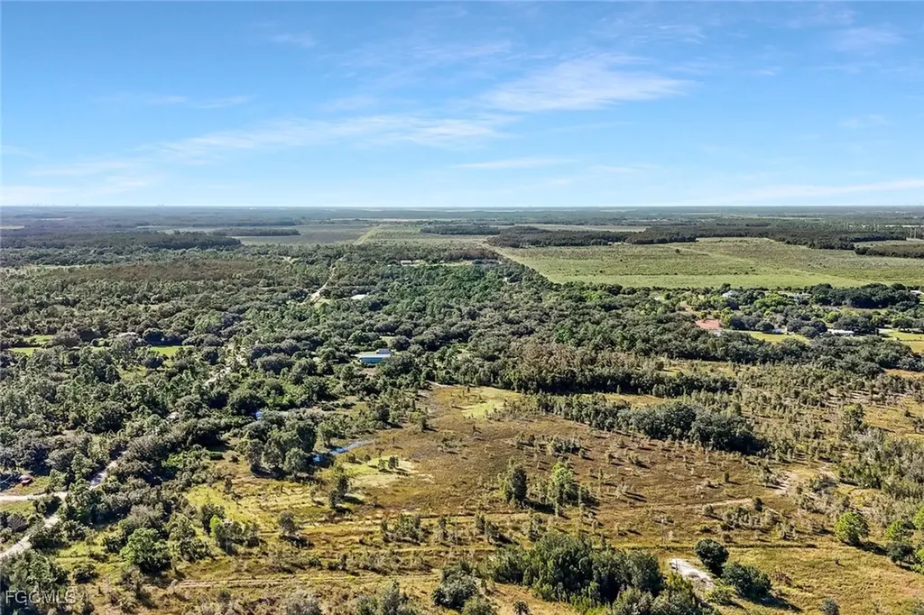 23345 Tinas Lane Fort Myers FL 33913