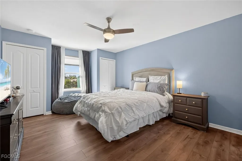 812 SW 11th Court Cape Coral FL 33991