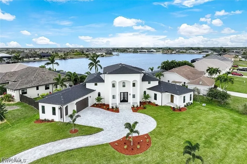 3505 NW 44th Place Cape Coral FL 33993