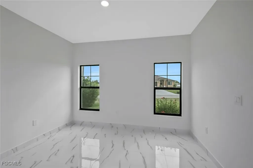 3505 NW 44th Place Cape Coral FL 33993