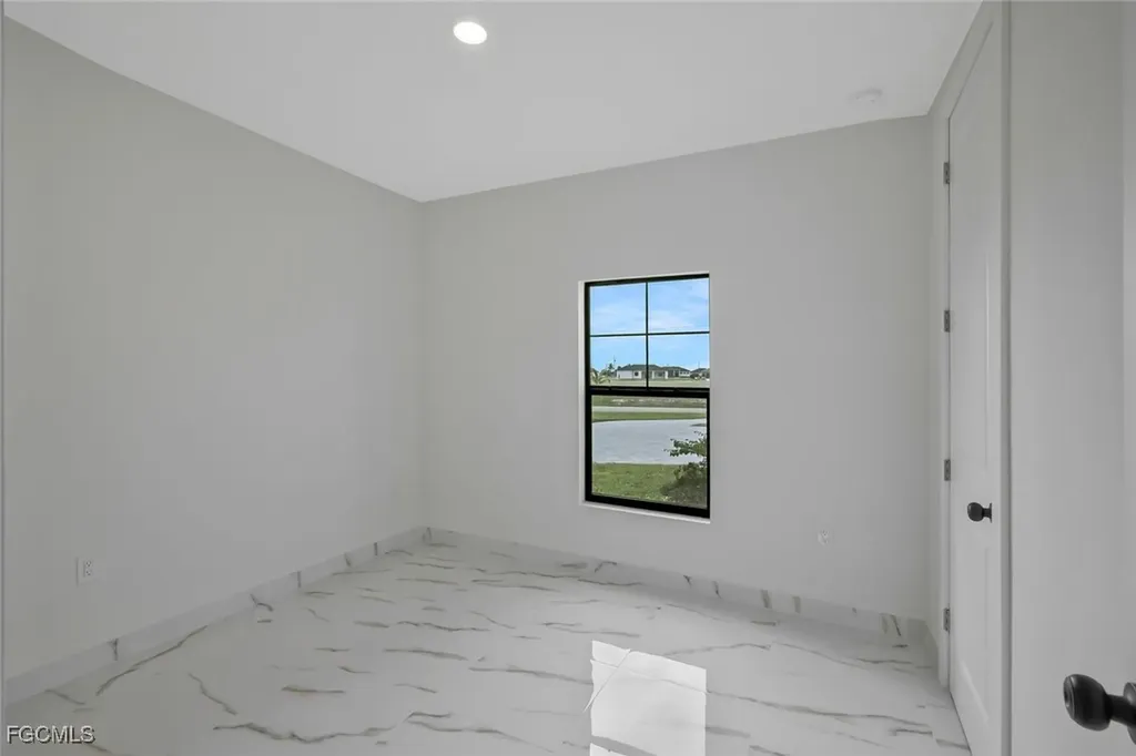 3505 NW 44th Place Cape Coral FL 33993