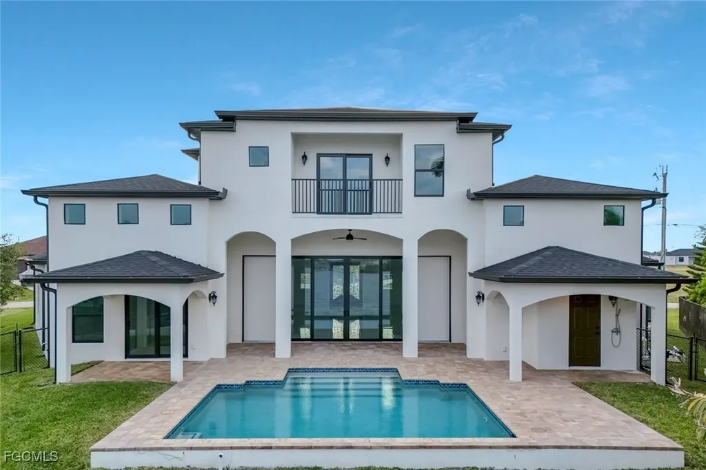 3505 NW 44th Place Cape Coral FL 33993