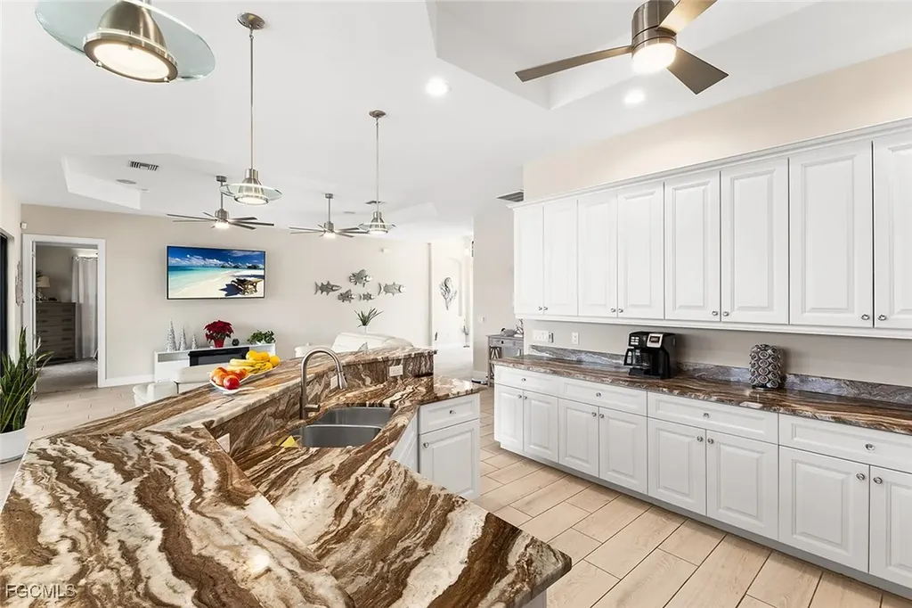 302 NW 32nd Place Cape Coral FL 33993