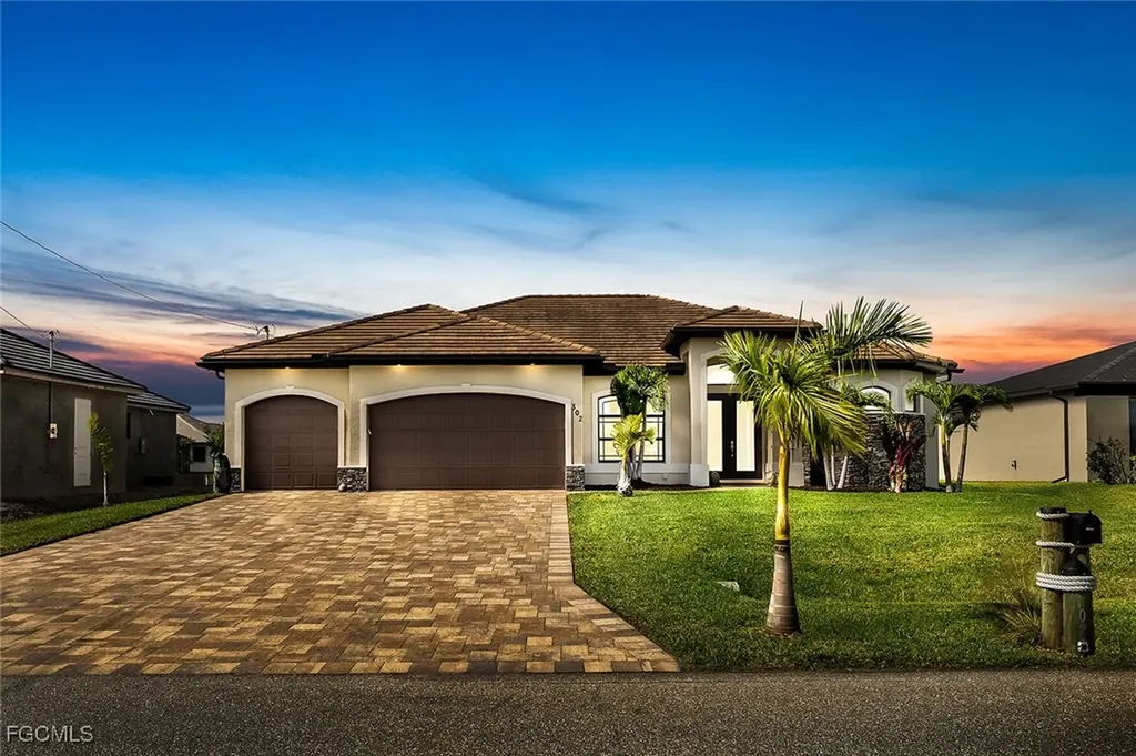 302 NW 32nd Place Cape Coral FL 33993