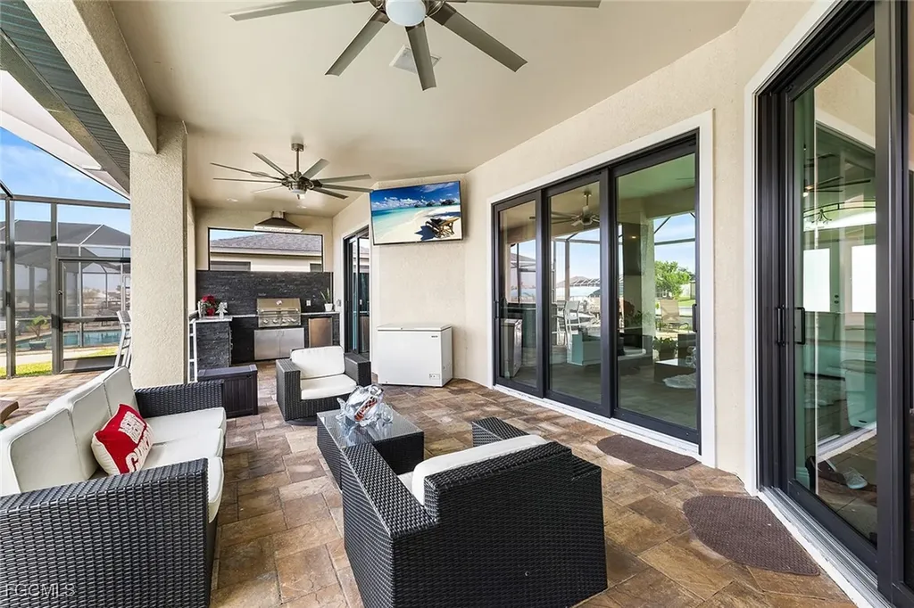 302 NW 32nd Place Cape Coral FL 33993