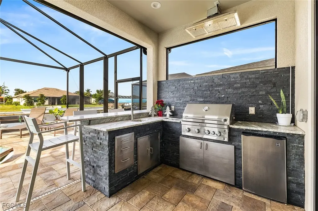 302 NW 32nd Place Cape Coral FL 33993