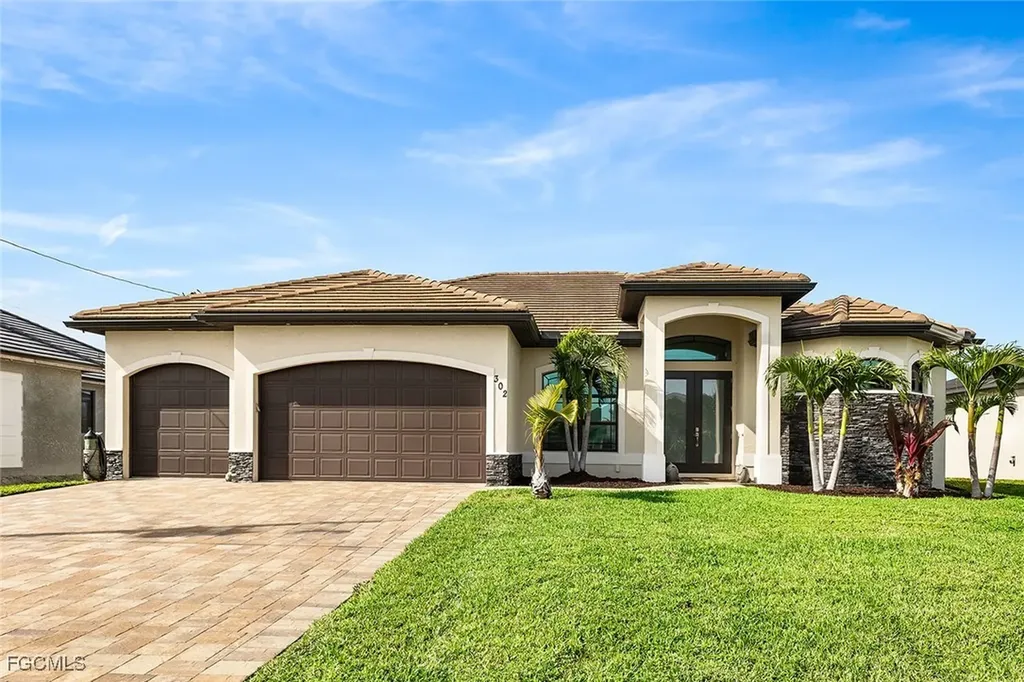 302 NW 32nd Place Cape Coral FL 33993