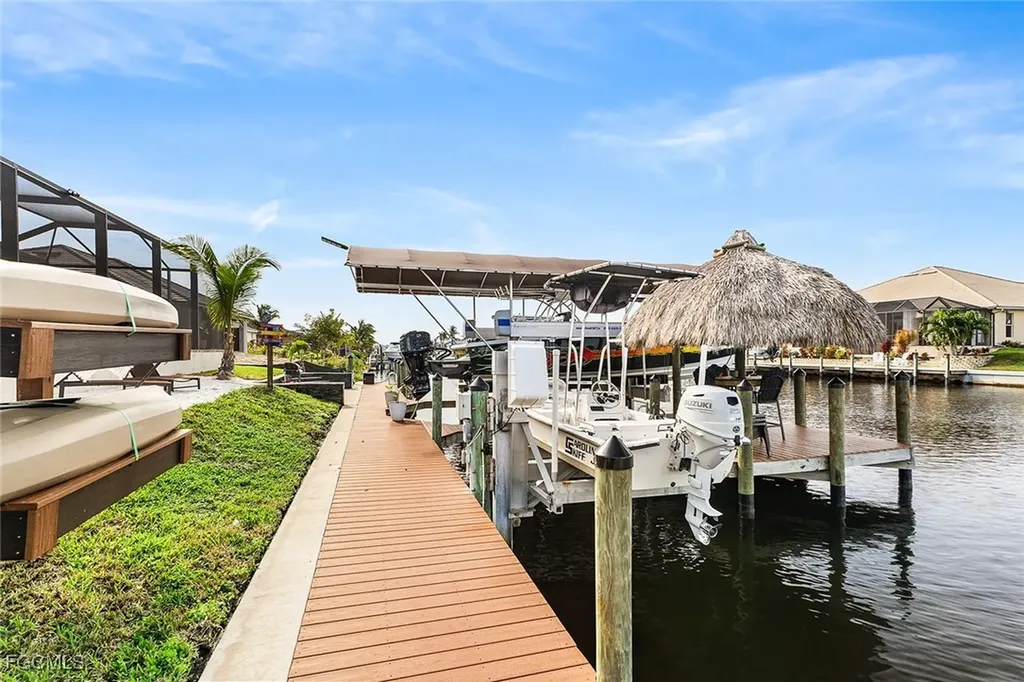 302 NW 32nd Place Cape Coral FL 33993