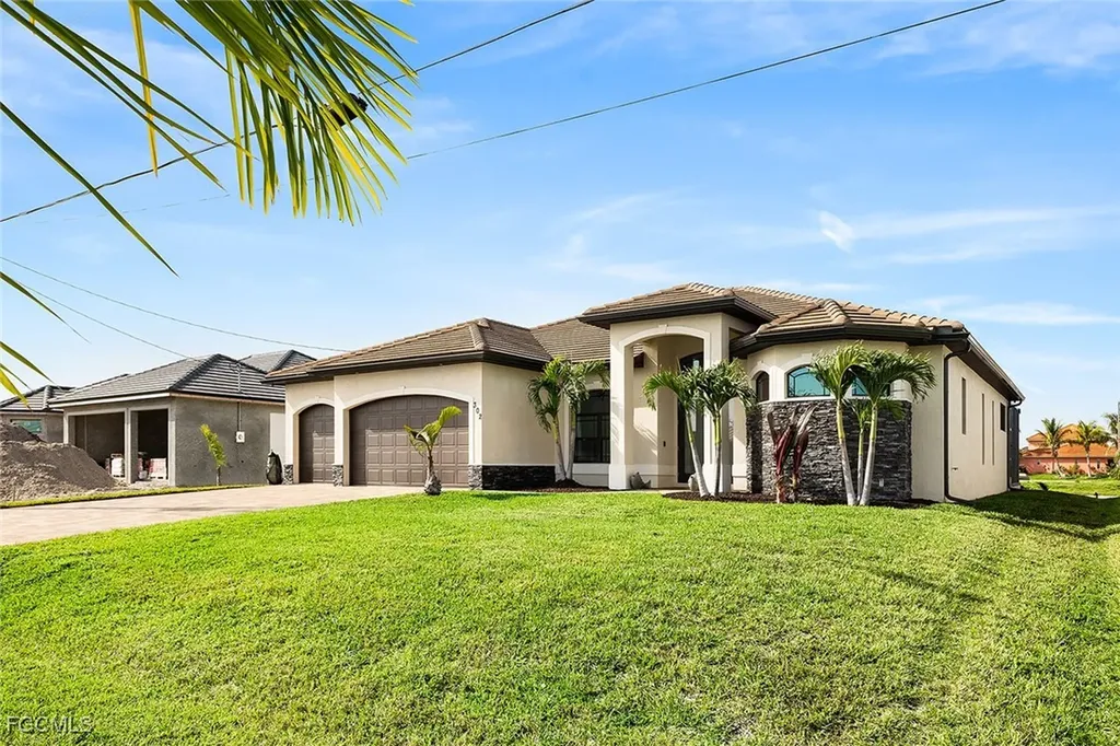 302 NW 32nd Place Cape Coral FL 33993
