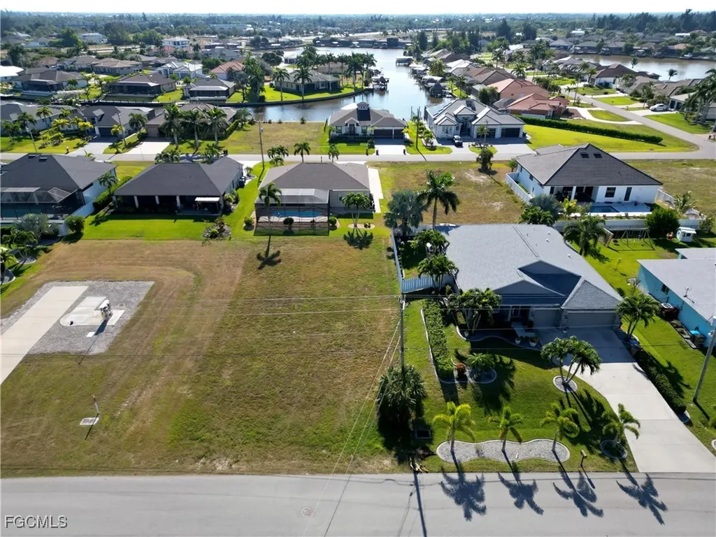 3314 SW 3rd Terrace Cape Coral FL 33991