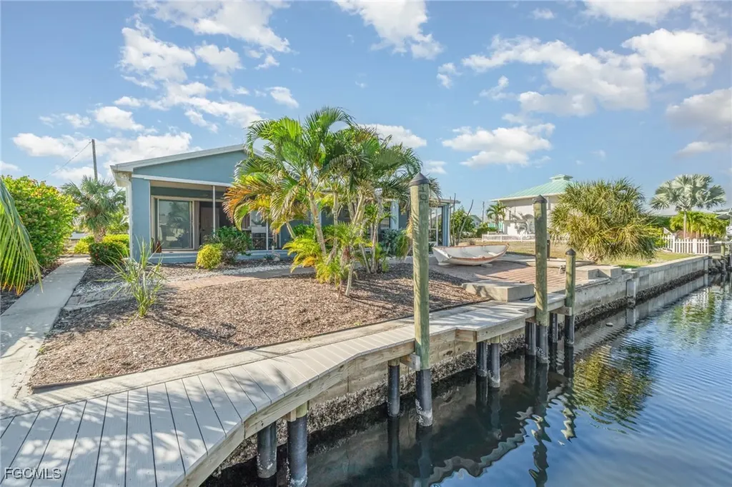 16060 Porto Bello Street Bokeelia FL 33922