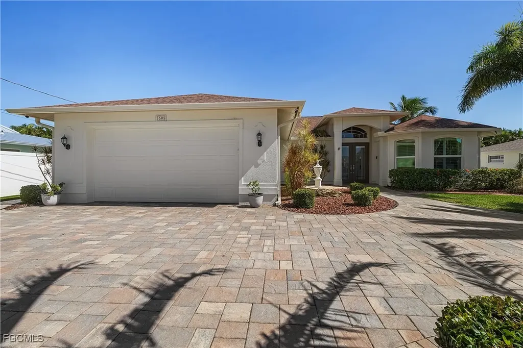 3505 SE 22nd Avenue Cape Coral FL 33904