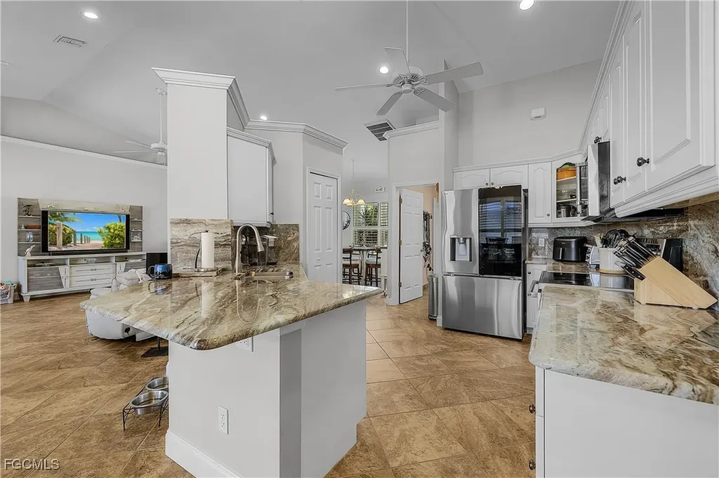 3505 SE 22nd Avenue Cape Coral FL 33904