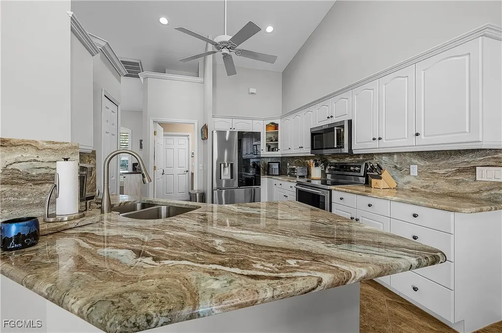 3505 SE 22nd Avenue Cape Coral FL 33904