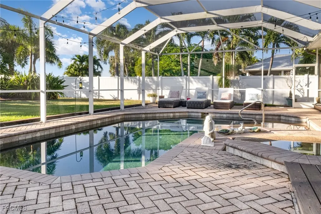 15753 Caloosa Creek Circle Fort Myers FL 33908