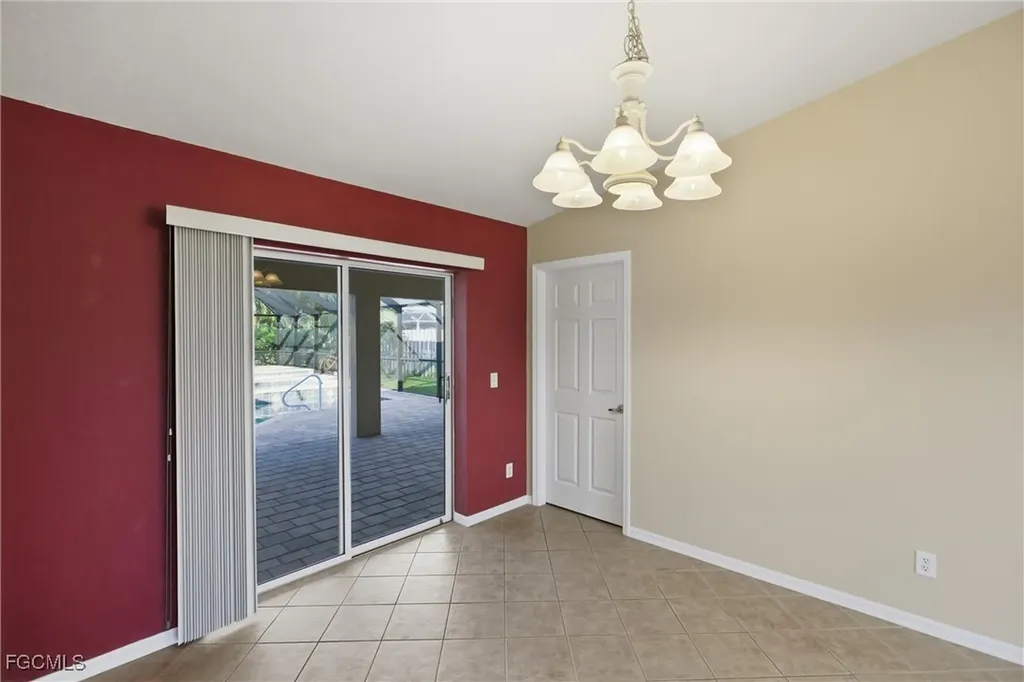 321 SE 30th Street Cape Coral FL 33904