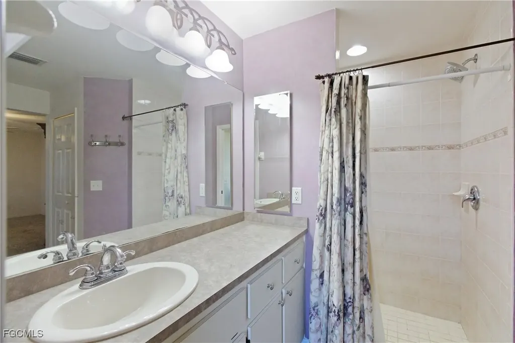 321 SE 30th Street Cape Coral FL 33904