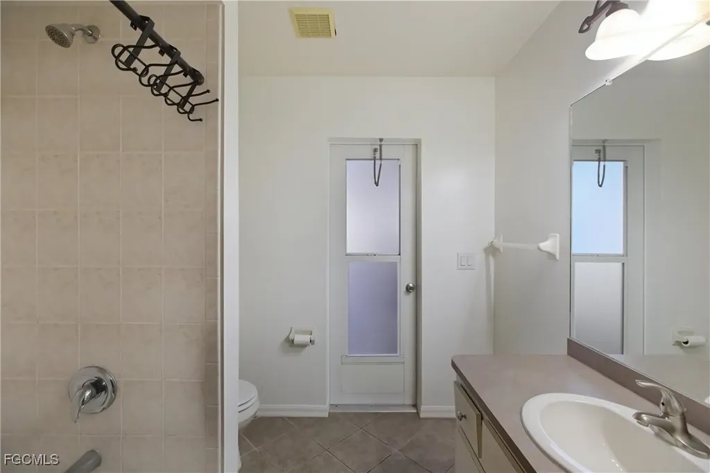 321 SE 30th Street Cape Coral FL 33904