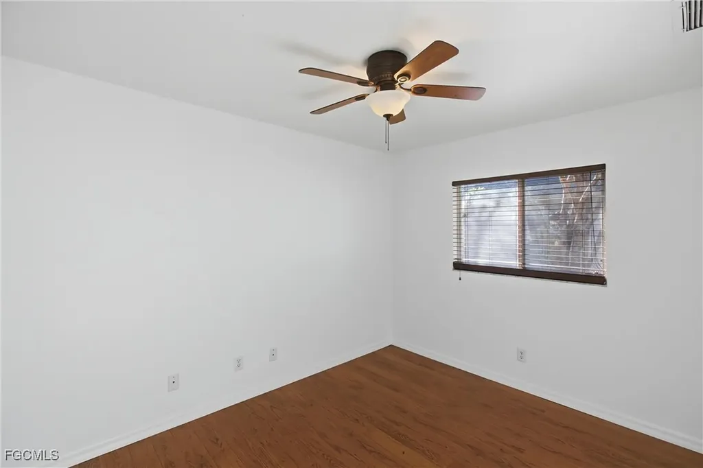 321 SE 30th Street Cape Coral FL 33904